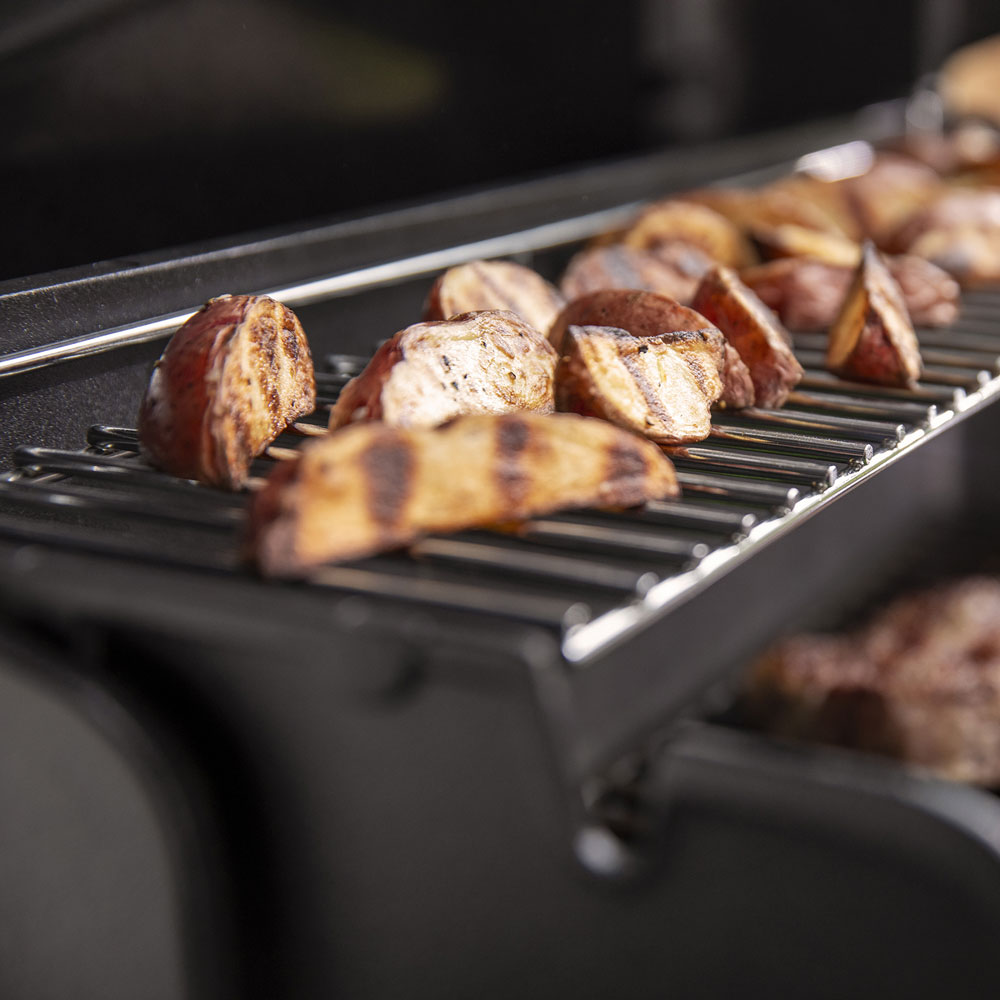Genesis E-315 Gas Grill in Black - Image 7