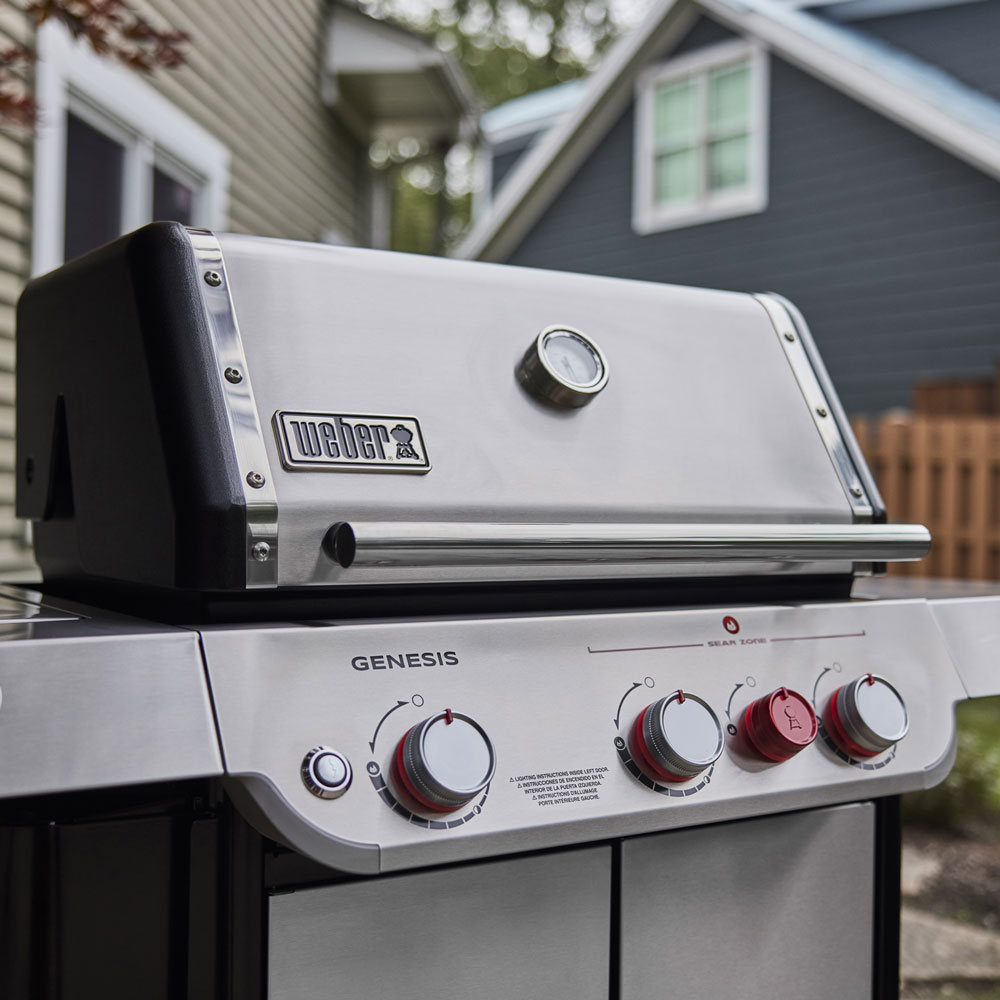 Genesis SP-S-335 Gas Grill in Stainless Steel - Image 2