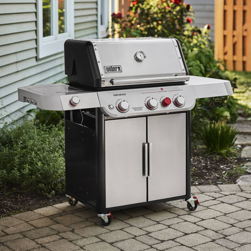 Genesis S-335C Gas Grill in Stainless Steel - Image 2