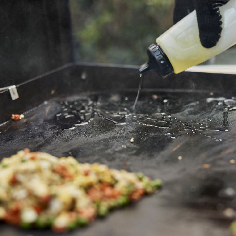 Griddle Squeeze Bottle (2) - Image 2