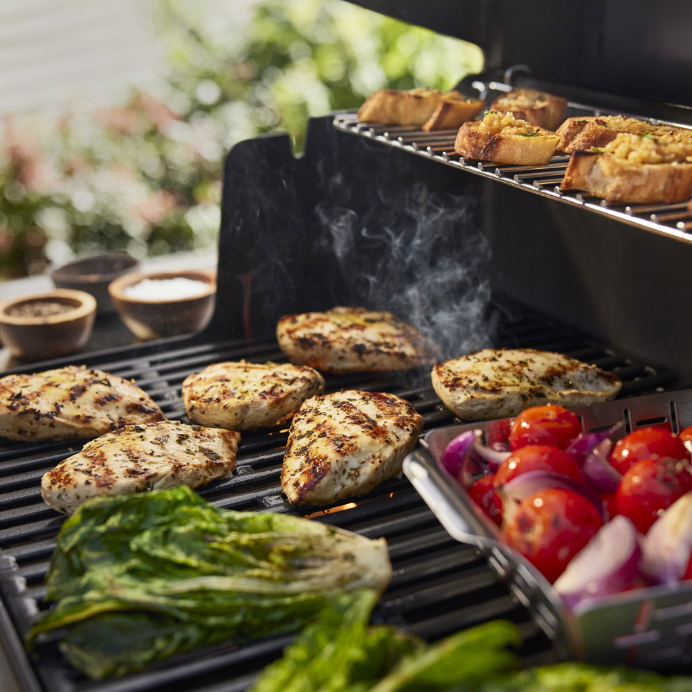 Genesis E-315 Gas Grill in Black - Image 8