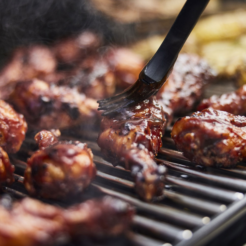 Genesis SP-E-335 Gas Grill in Black - Image 4